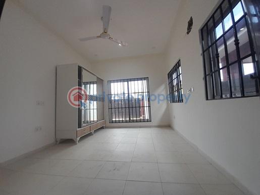 3 bedroom House For Sale Ashaley Botwe Adenta Municipal Accra - 8