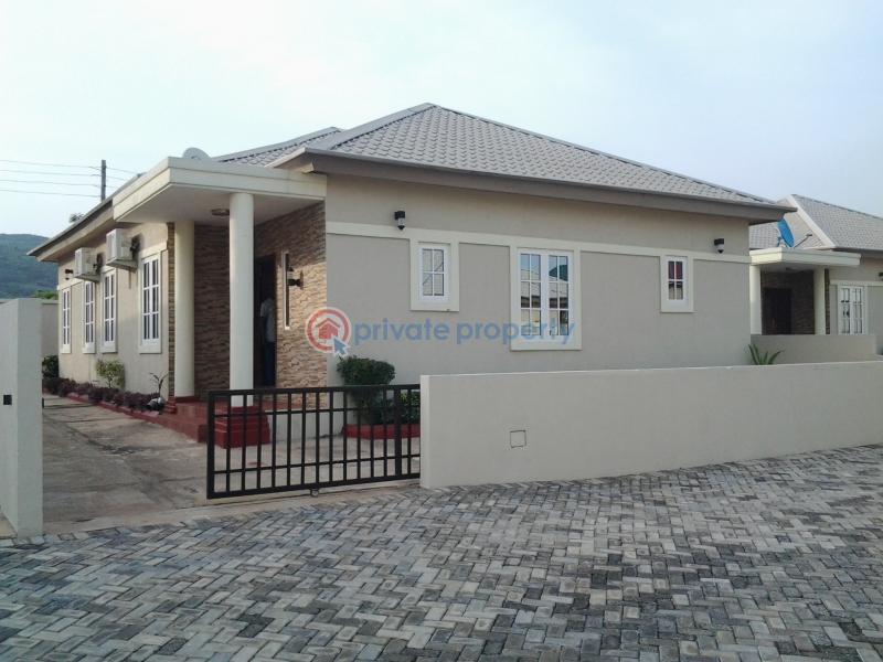3 bedroom Detached Bungalow For Sale After Oyarifa Adenta Municipal Accra - 1