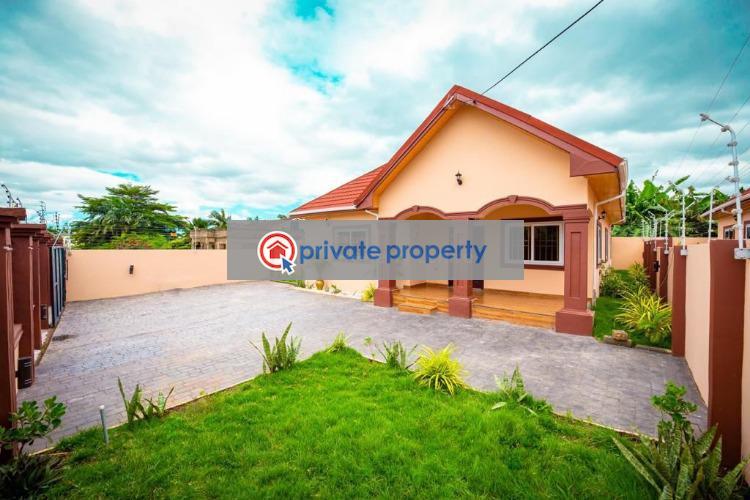 3 bedroom House For Sale &nbsp;oyarifa Mall Road Oyarifa La Nkwantanang Madina Municipal Accra - 0