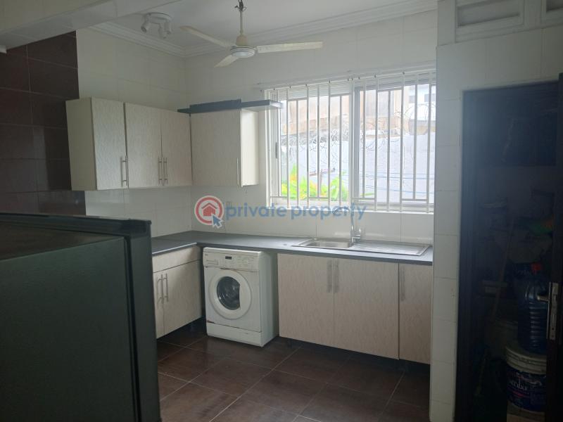 3 bedroom House For Rent Osu Nyaneba Osu Accra - 7