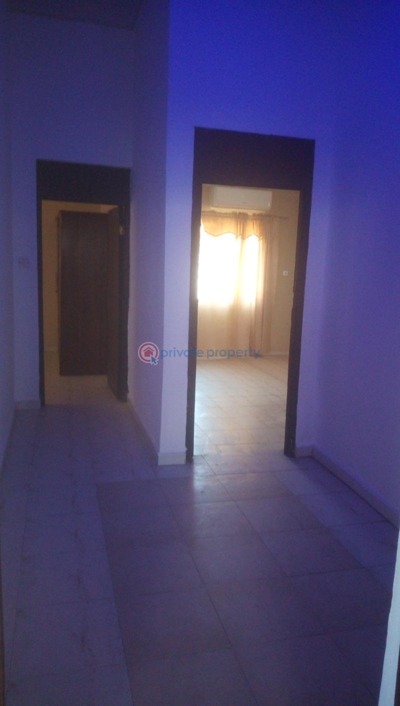 3 bedroom House For Rent Osu Road South Labadi Accra - 3