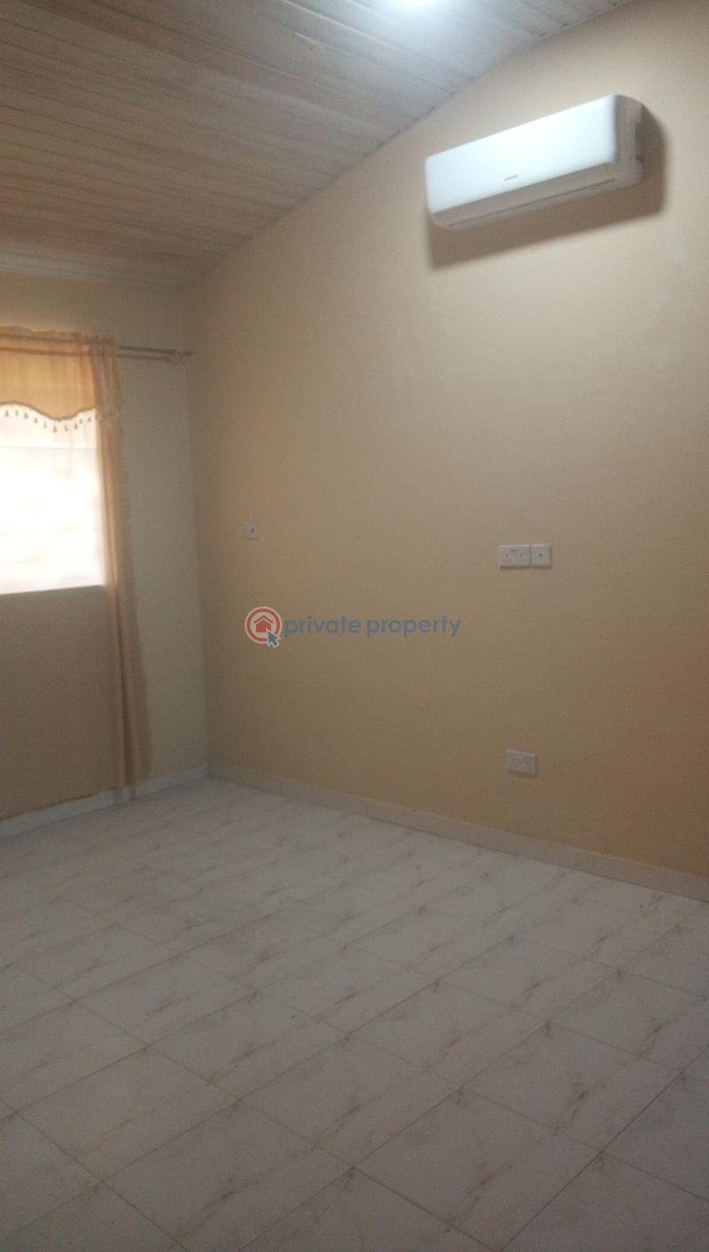 3 bedroom House For Rent Osu Road South Labadi Accra - 7