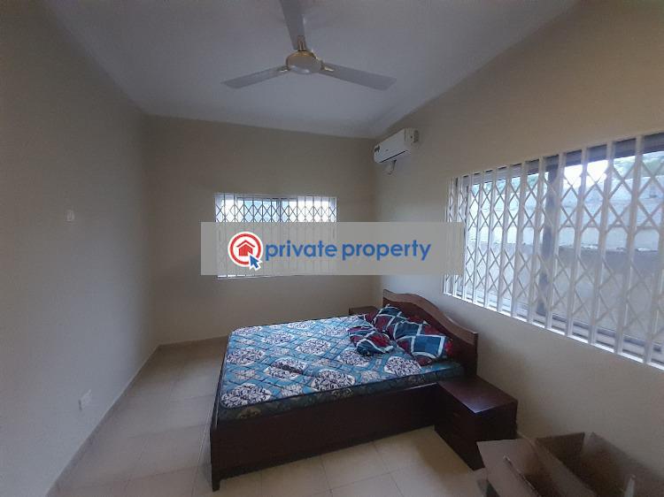 3 bedroom Semi detached Bungalow For Sale &nbsp;adenta Main Road Adenta Municipal Accra - 8