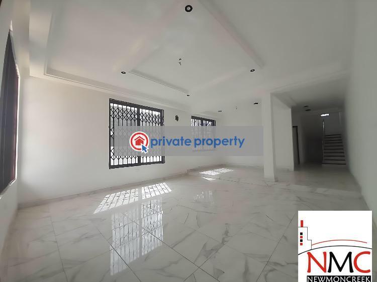 3 bedroom Detached Duplex For Sale &nbsp;oyarifa Highway Oyarifa La Nkwantanang Madina Municipal Accra - 4