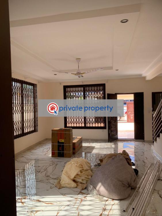 3 bedroom Semi detached Duplex For Sale &nbsp;estate Oyarifa La Nkwantanang Madina Municipal Accra - 10