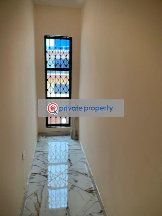3 bedroom Semi detached Duplex For Sale &nbsp;estate Oyarifa La Nkwantanang Madina Municipal Accra - 4