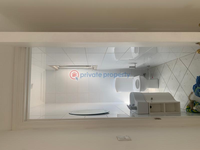 3 bedroom Townhouse For Sale North Ridge Roman Ridge Accra - 12