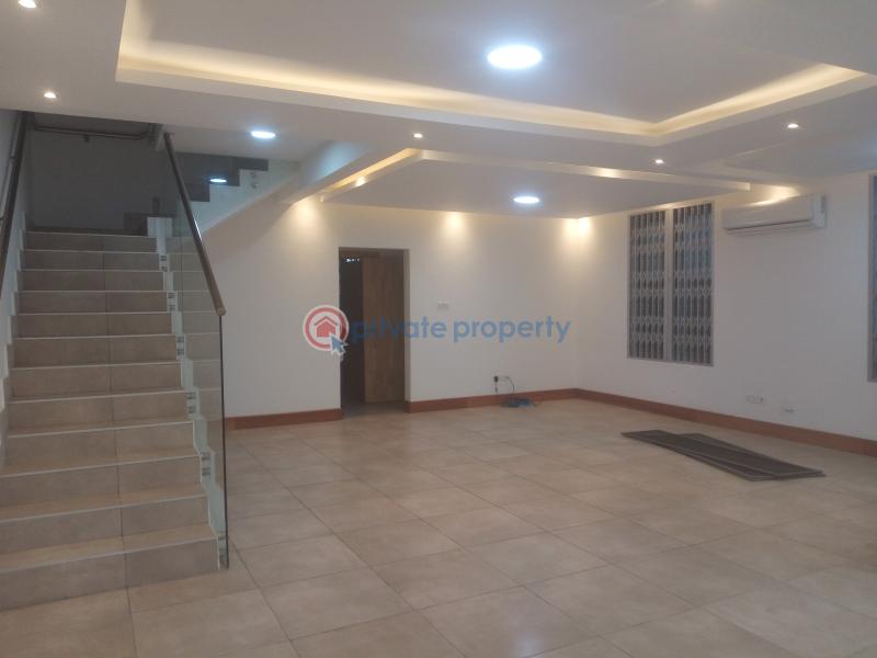 3 bedroom Townhouse For Rent Dzorwulu Accra - 7