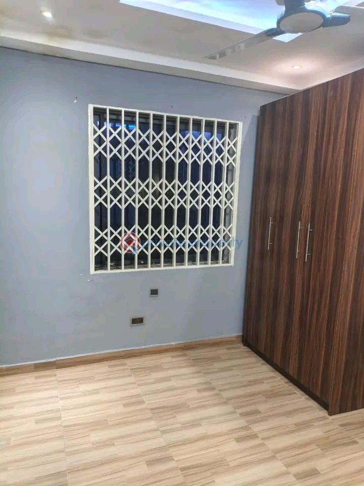 3 bedroom House For Rent Tesano Accra - 4