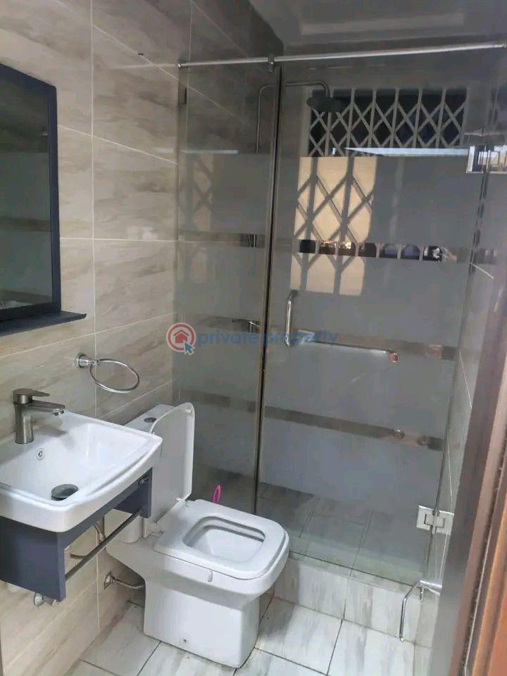 3 bedroom House For Rent Tesano Accra - 3