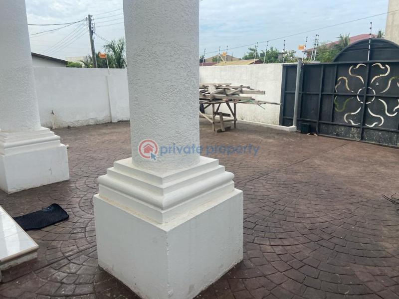 3 bedroom House For Sale Tse Addo Roundabout Road. Tse Addo Accra - 1