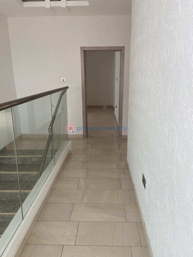 3 bedroom House For Sale Tse Addo Roundabout Road. Tse Addo Accra - 7