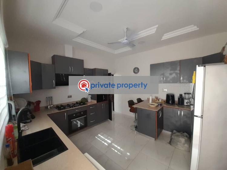 4 bedroom Detached Bungalow For Sale &nbsp;lakeside Estates C8 Road Adenta Municipal Accra - 5