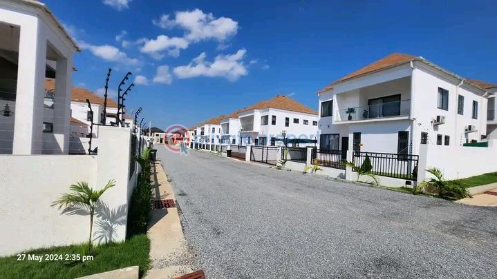 3 bedroom House For Sale Adenta Aviation Adenta Municipal Accra - 9