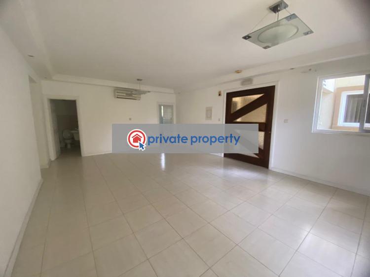 3 bedroom Apartment For Rent &nbsp;switch Back Road Cantonments Accra - 7