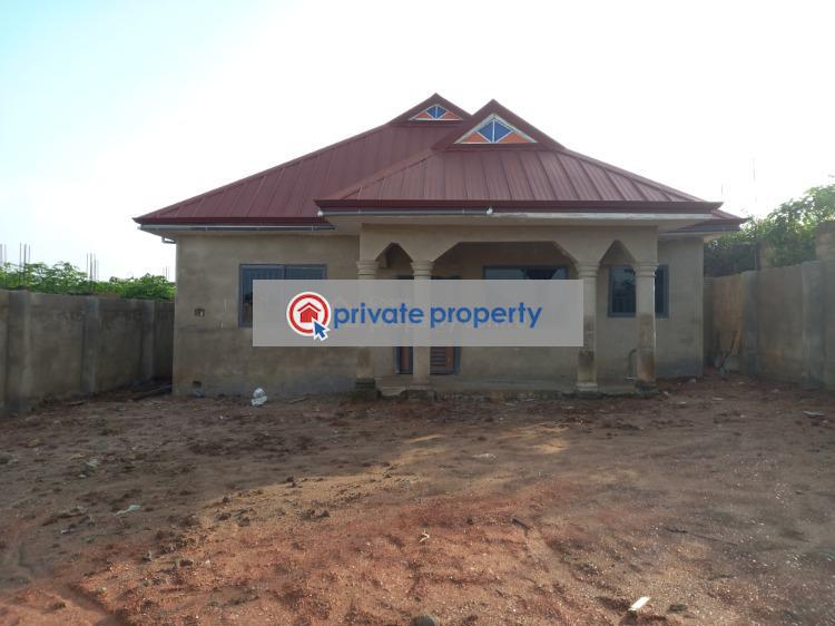 3 bedroom House For Sale &nbsp;achiase After Kenyasi Abrem. Kumasi Metropolitan Ashanti - 1