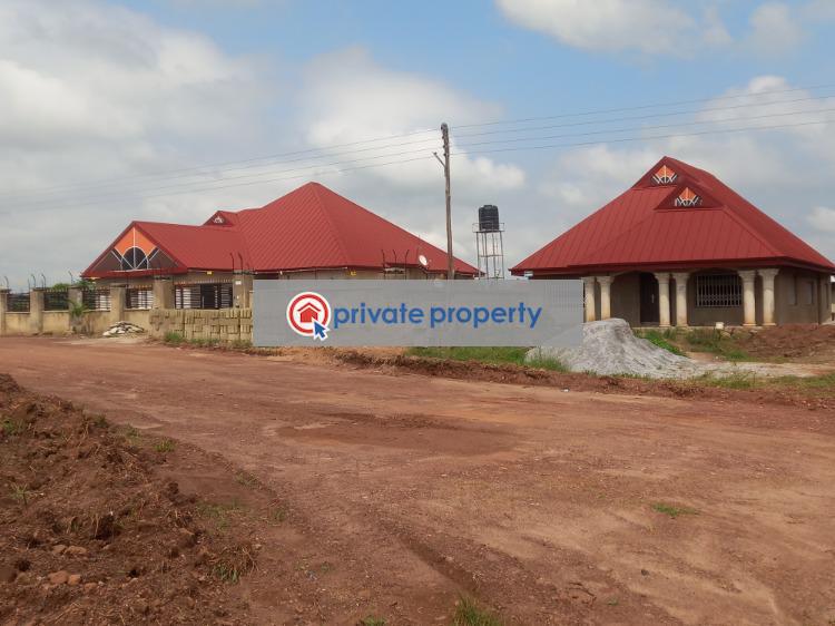 3 bedroom House For Sale &nbsp;kokoben After Asofua. Abrepo Road. Kumasi Metropolitan Ashanti - 8