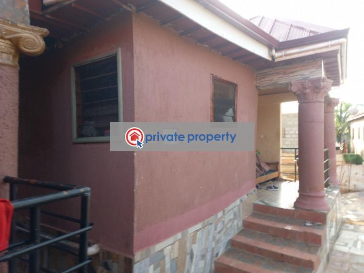 3 bedroom House For Sale &nbsp;asuofia New Site On Abrepo Barekese Road. Kumasi Metropolitan Ashanti - 4