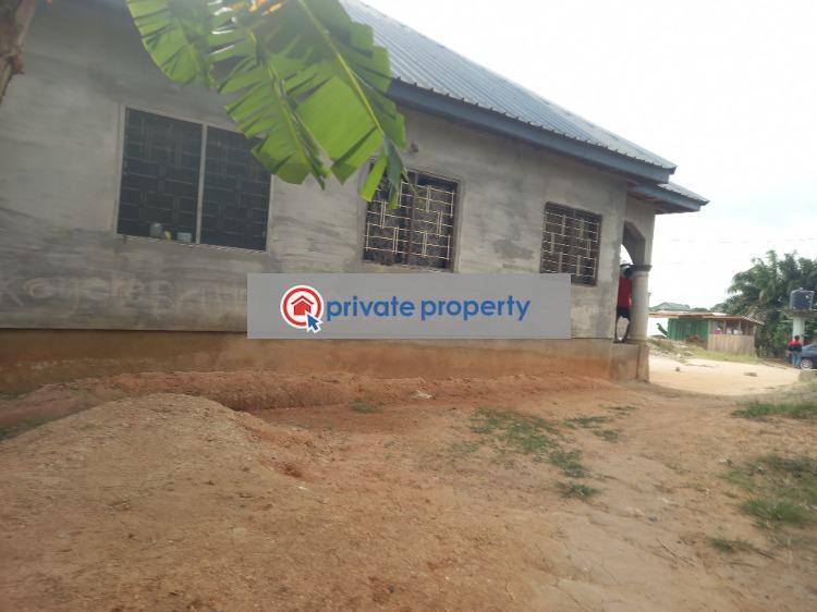 3 bedroom House For Sale &nbsp;kenyasi Near Kumasi Airport. Kumasi Metropolitan Ashanti - 4