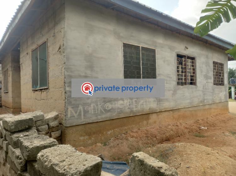 3 bedroom House For Sale &nbsp;kenyasi Near Kumasi Airport. Kumasi Metropolitan Ashanti - 3