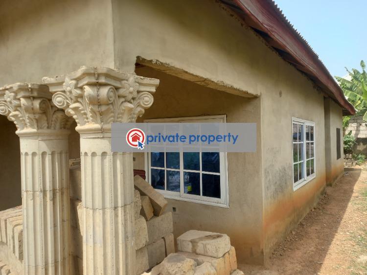 3 bedroom House For Sale &nbsp;kronum ( Botantia) Kumasi Metropolitan Ashanti - 2
