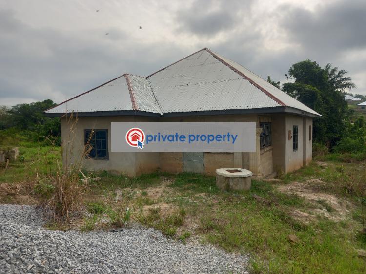 3 bedroom House For Sale &nbsp;adubinsu On Atimatim Road. Kumasi Metropolitan Ashanti - 5
