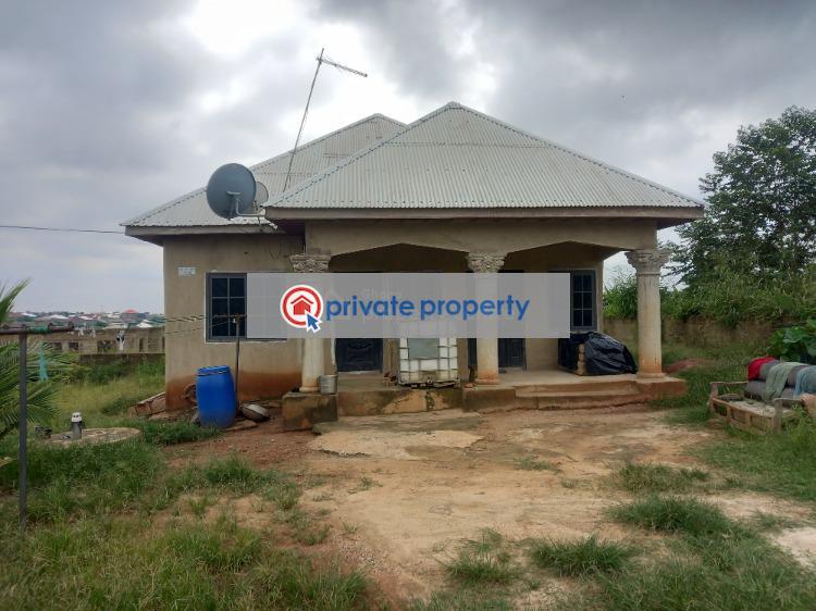 3 bedroom House For Sale &nbsp;kokoben After Asofua. Abrepo Road. Kumasi Metropolitan Ashanti - 3