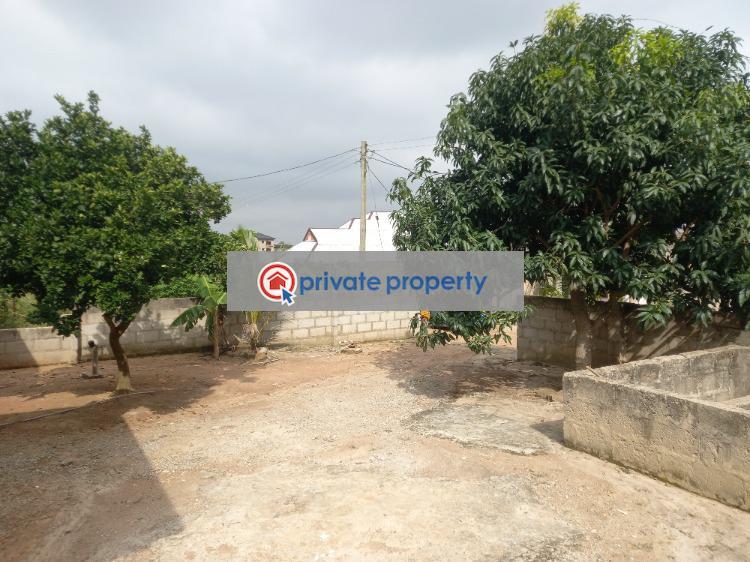 3 bedroom House For Sale &nbsp;tikrom On Tech Ejisu Road. Kumasi Metropolitan Ashanti - 4