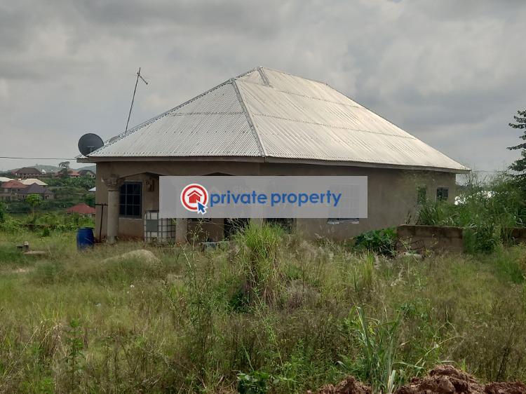 3 bedroom House For Sale &nbsp;kokoben After Asofua. Abrepo Road. Kumasi Metropolitan Ashanti - 4
