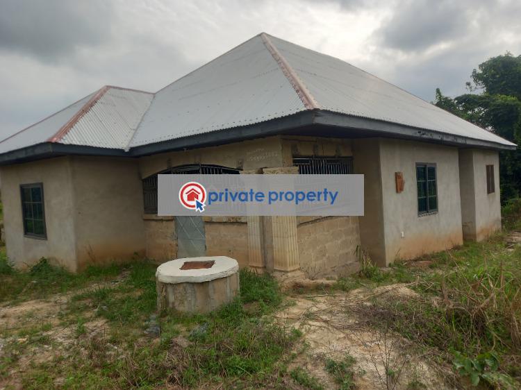 3 bedroom House For Sale &nbsp;adubinsu On Atimatim Road. Kumasi Metropolitan Ashanti - 2