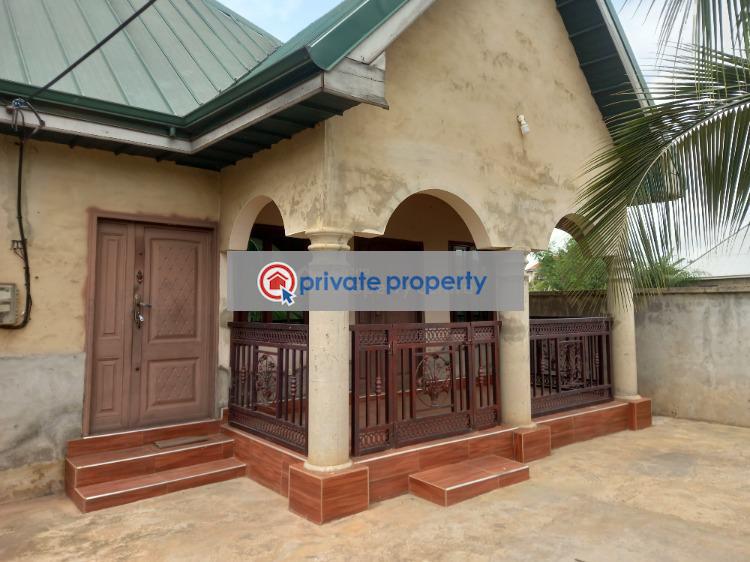 3 bedroom House For Sale &nbsp;atonsu Aprabo. Kumasi Metropolitan Ashanti - 3
