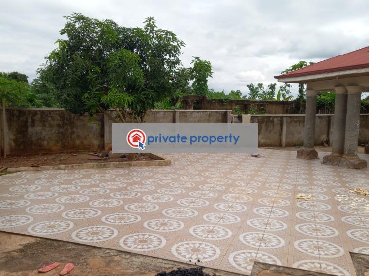 3 bedroom House For Sale &nbsp;adankwame On Abrepo Road. Kumasi Metropolitan Ashanti - 6