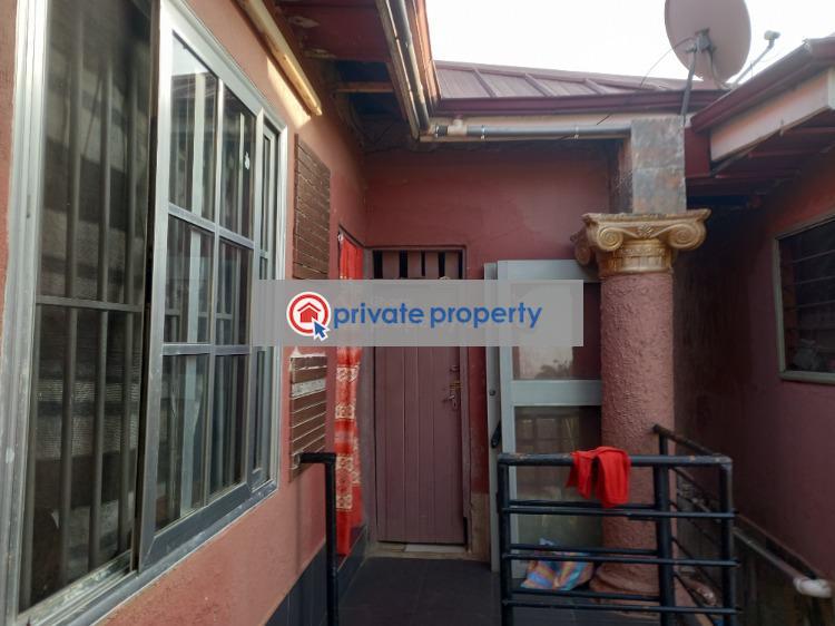 3 bedroom House For Sale &nbsp;asuofia New Site On Abrepo Barekese Road. Kumasi Metropolitan Ashanti - 3