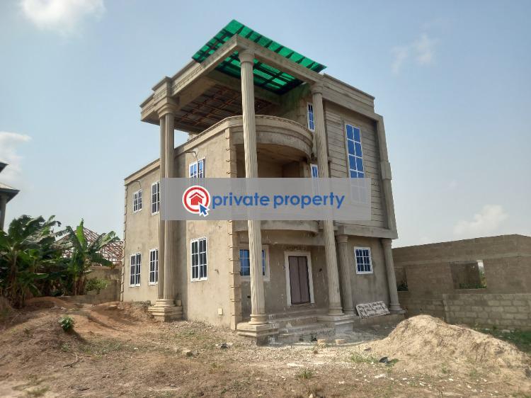 3 bedroom House For Sale &nbsp;feyiase On Atonsu Aputuogya Road. Kumasi Metropolitan Ashanti - 7