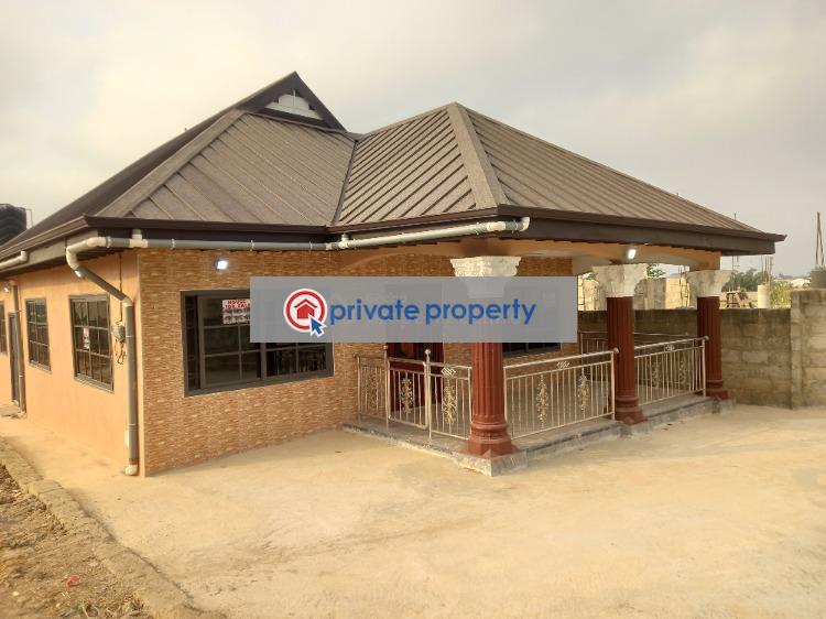 3 bedroom House For Sale &nbsp;bampenase Near Fawoade. Kwabre Ashanti - 1