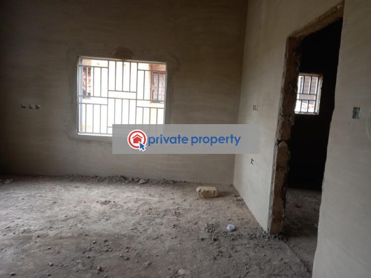 3 bedroom House For Sale &nbsp;trede on Santasi Road. Kumasi Metropolitan Ashanti - 7