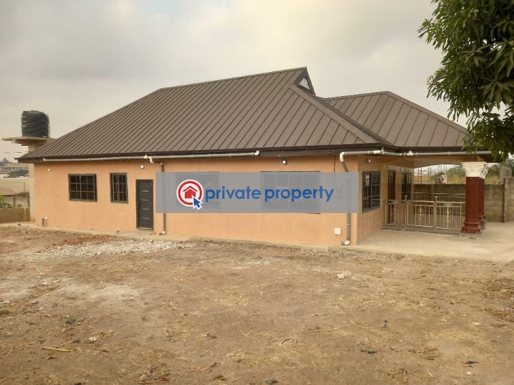3 bedroom House For Sale &nbsp;bampenase Near Fawoade. Kwabre Ashanti - 6