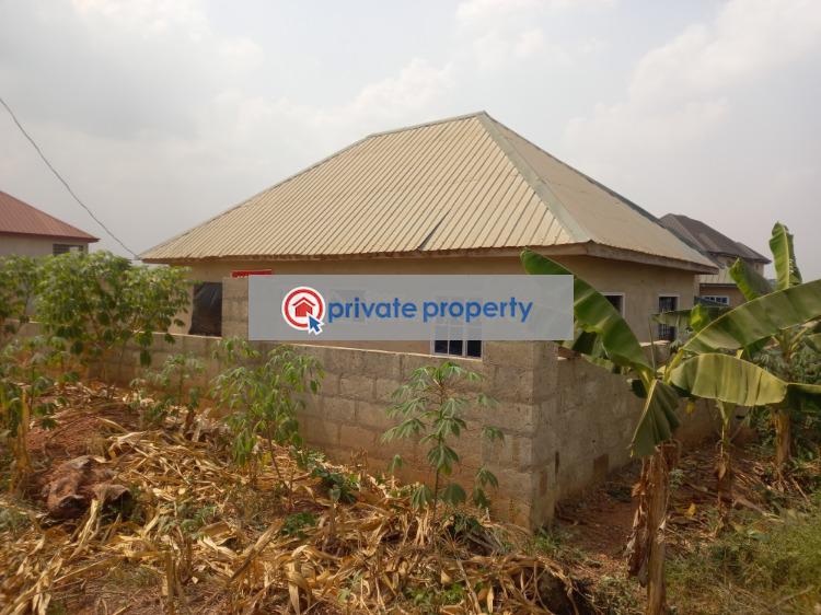 3 bedroom House For Sale &nbsp;aboabo Kese On Ahodwo Sokoban Road. Kumasi Metropolitan Ashanti - 2
