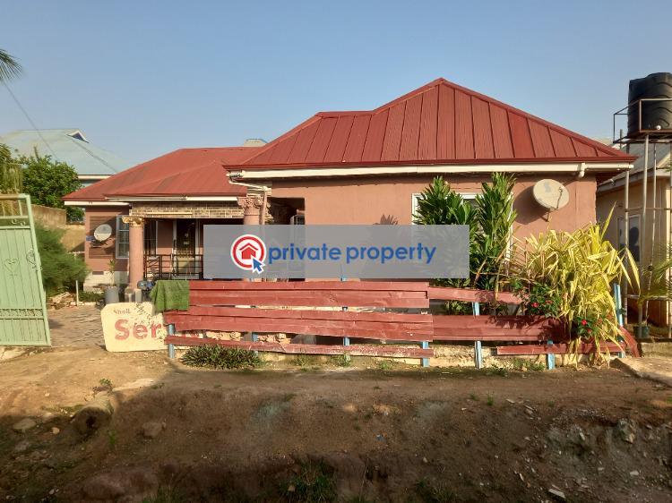 3 bedroom House For Sale &nbsp;asuofia New Site On Abrepo Barekese Road. Kumasi Metropolitan Ashanti - 5