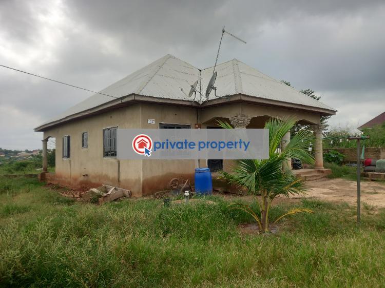 3 bedroom House For Sale &nbsp;kokoben After Asofua. Abrepo Road. Kumasi Metropolitan Ashanti - 1