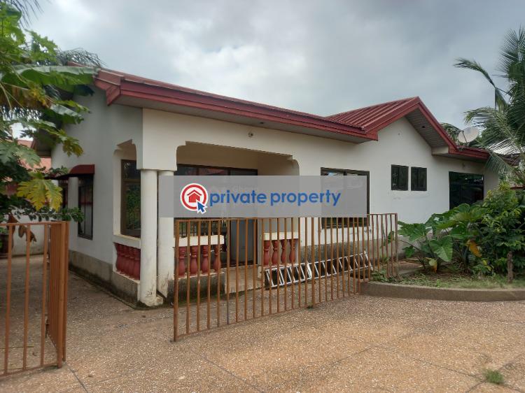 3 bedroom House For Sale &nbsp;asuofia On Abrepo Road. Kumasi Metropolitan Ashanti - 2