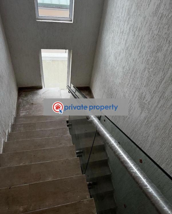 3 bedroom Semi detached Duplex For Sale &nbsp;trasacco East Legon Accra - 4