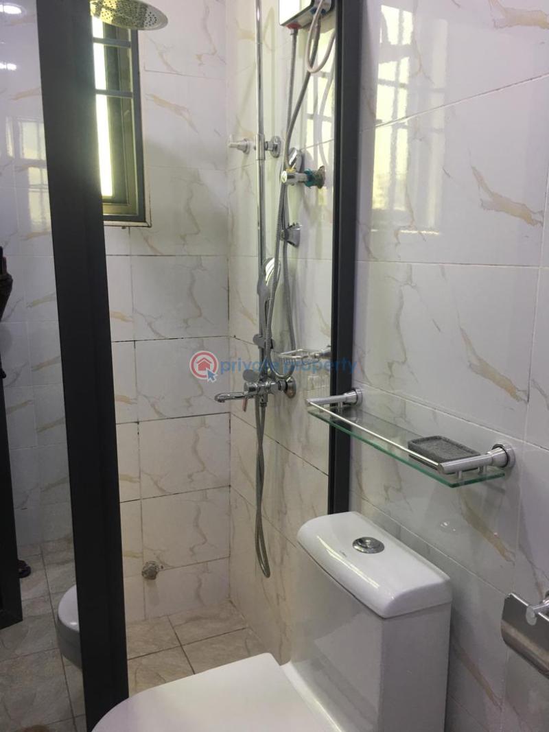 2 bedroom Apartment For Rent The Browns Realtor ,osu Oxford Street ,behind The Ecobank Osu Road Accra - 2