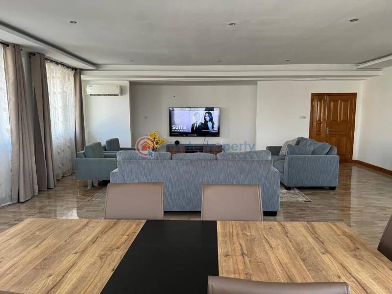 3 bedroom Apartment For Rent The Browns Realtor ,osu Close To Republic Bar Osu Accra - 2