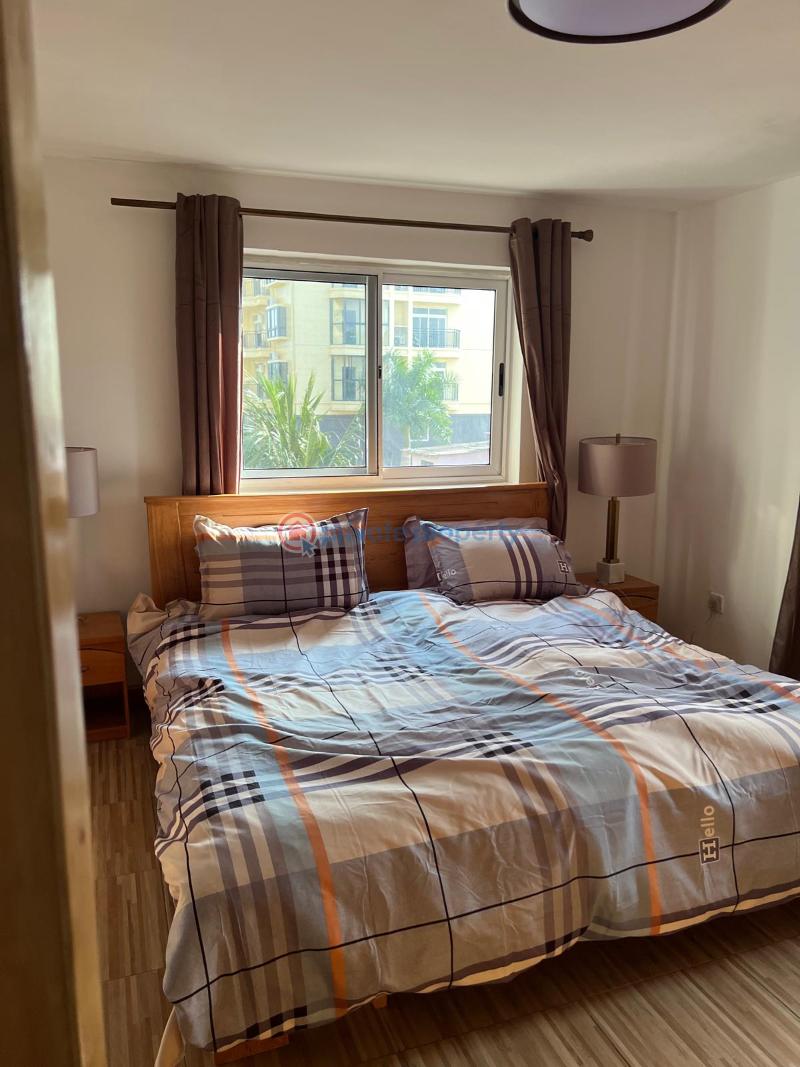 3 bedroom Apartment For Rent The Browns Realtor ,osu Close To Republic Bar Osu Accra - 4