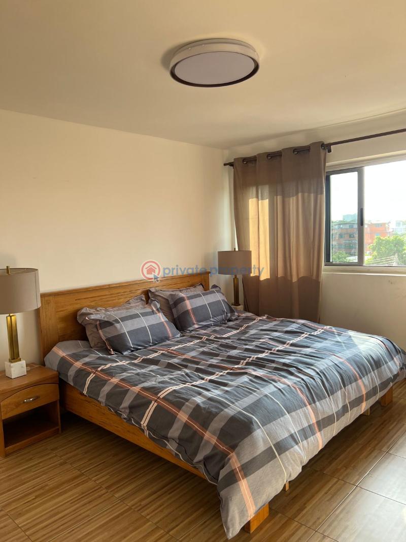 3 bedroom Apartment For Rent The Browns Realtor ,osu Close To Republic Bar Osu Accra - 3