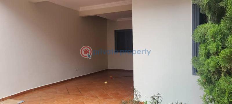 3 bedroom Townhouse For Rent The Browns Realtor ,dzorwulu Dzorwulu Accra - 8