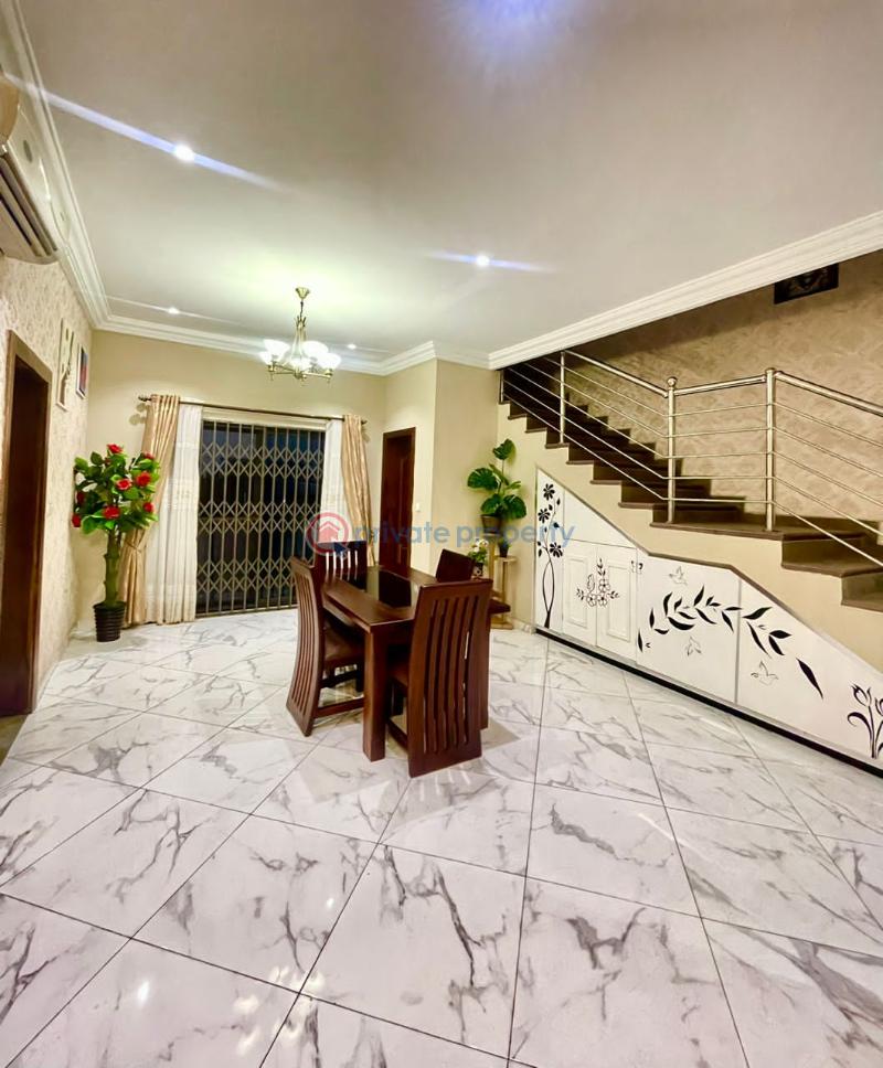 3 bedroom Townhouse For Rent The Browns Realtor ,dzorwulu Dzorwulu Accra - 1
