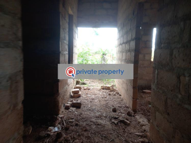3 bedroom House For Sale &nbsp;kyekyewre On Anwiankwanta Obuasi Road. Bekwai Municipal Ashanti - 8