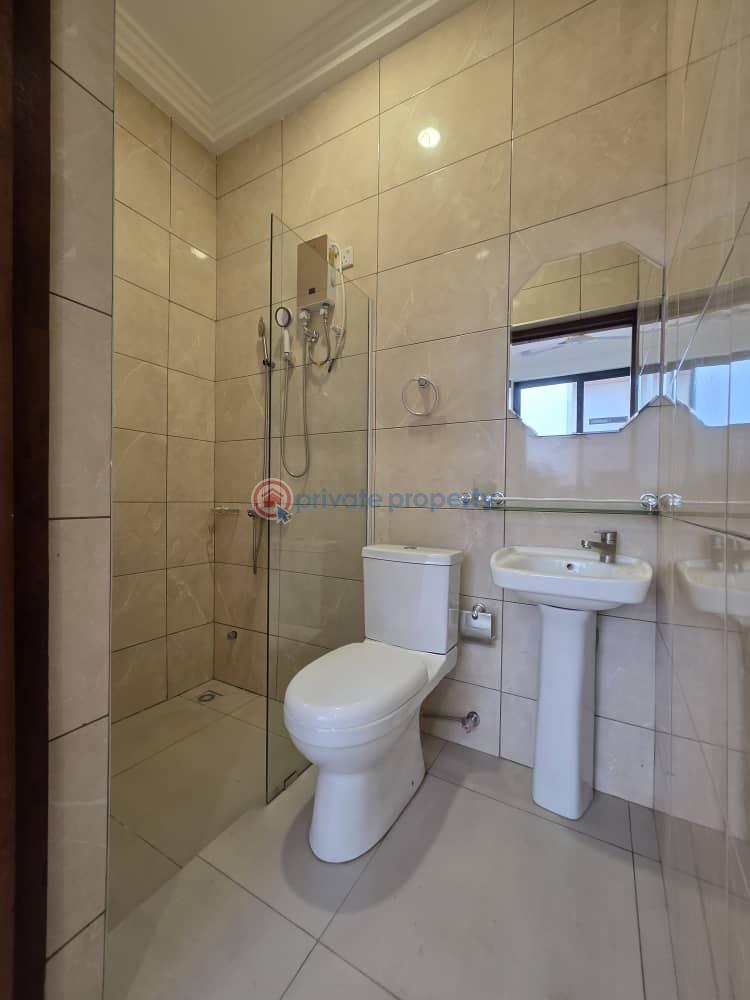 3 bedroom House For Sale Oyarifa Adenta Municipal Accra - 4